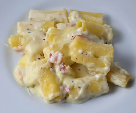 Rigatoni with Béchamel Sauce
