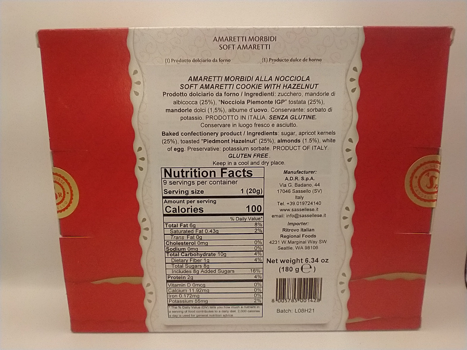 Soft Hazelnut Amaretti Box